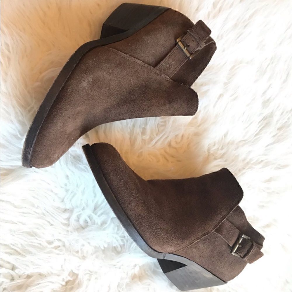 Eileen Fisher brown suede booties